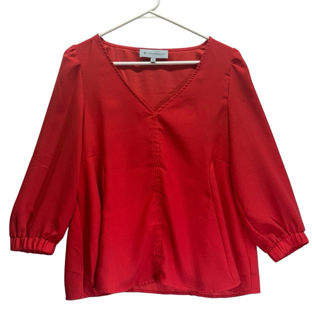 Tuckernuck Poppy Red Hollis Top.
Size M